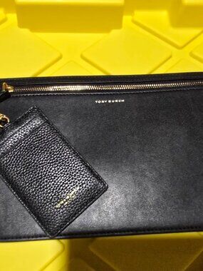 Tory Burch Black Leather Clutch with Detachable Card Holder - Gold Tone Hardware